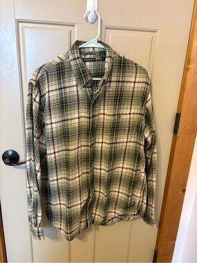 G.H. Bass & Co. Green and Cream Plaid Button-Down Shirt